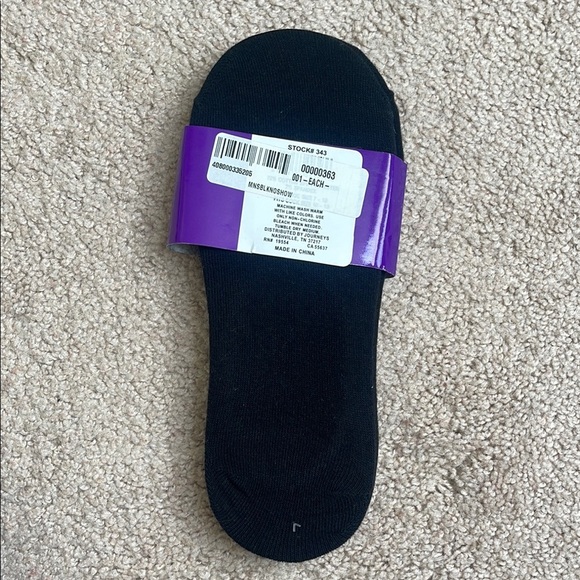 Journeys Black No-Show Socks - Picture 2 of 3